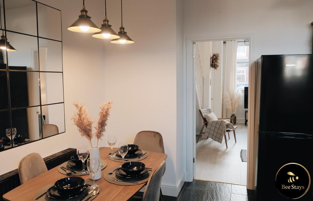 Bee Stays - Pickmere House Warrington Esterno foto