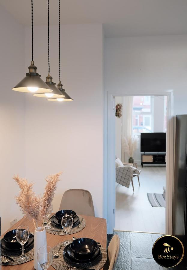 Bee Stays - Pickmere House Warrington Esterno foto